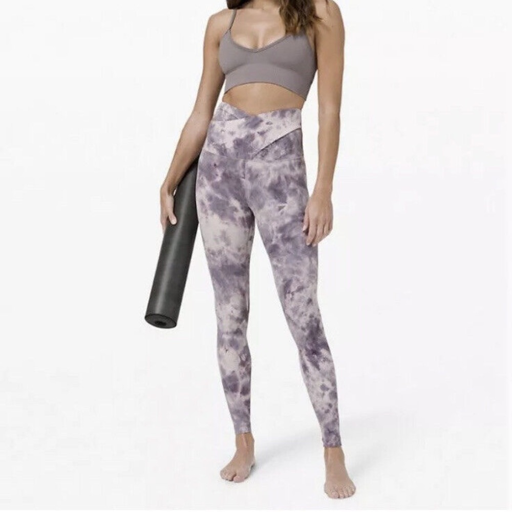 Lululemon align diamond dye wrap waist size 4